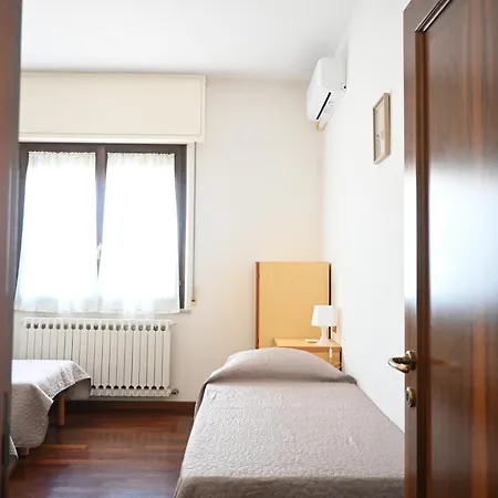 Διαμέρισμα Se304 - Senigallia, Trilocale Con Aria Condizionata In Zona Tranquilla Vallone (Ancona)